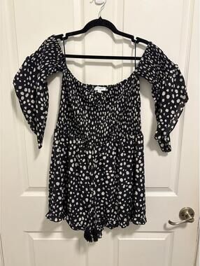 Umgee Size Medium Black and White Polka Dot Smocked Romper with Tassel Detail